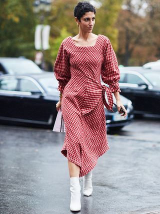 paris-fashion-week-2017-september-street-style-237042-1506681654615-image