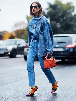 paris-fashion-week-2017-september-street-style-237042-1506681656947-image