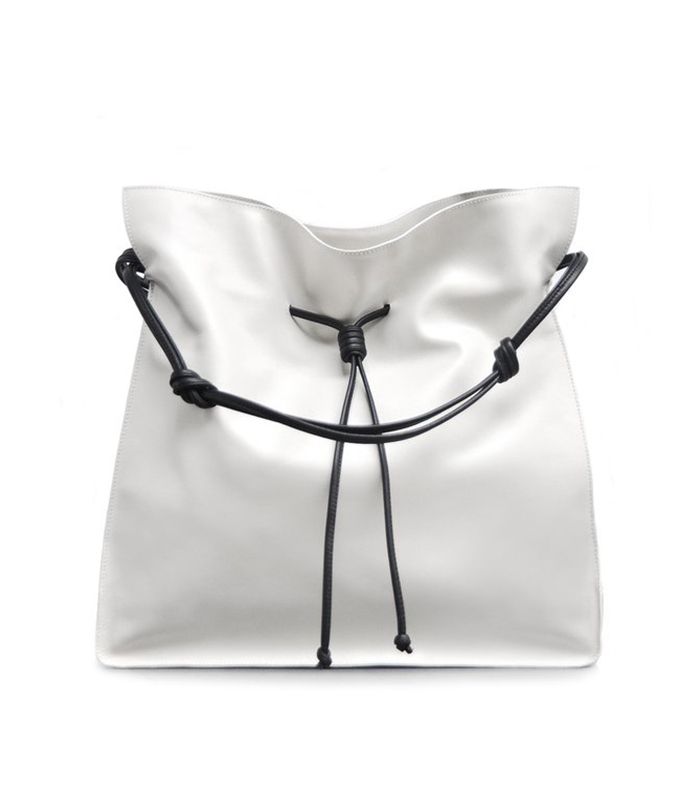 16 Cool Drawstring Bags to Carry This Fall | Who What Wear