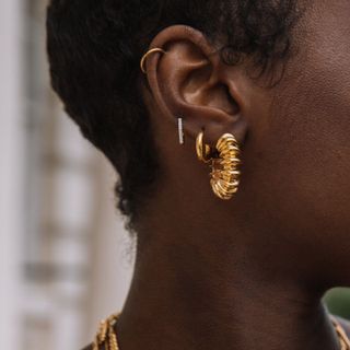 Missoma + Large Ridge Claw Hoop Earrings