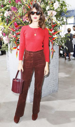 what-to-wear-with-corduroy-pants-238703-1507859088277-image