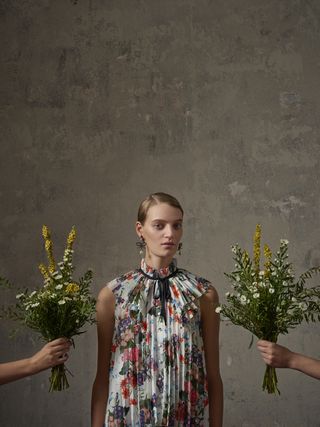 heres-your-first-look-at-the-entire-erdem-x-hm-collection-2462570