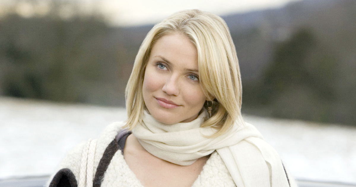 cameron diaz the holiday new years dress Who else watched The Holiday again during this season? It's a classic. I  was struck by how timeless Cameron Diaz's looks are in the film. She dresses  in her Flamboyant Natural lines,