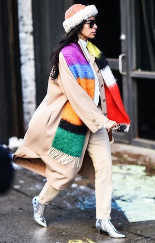 how-to-wear-bright-colors-in-the-winter-239006-1508187932232-image