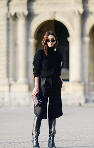 turtleneck-outfits-1-239084-1508220753860-image