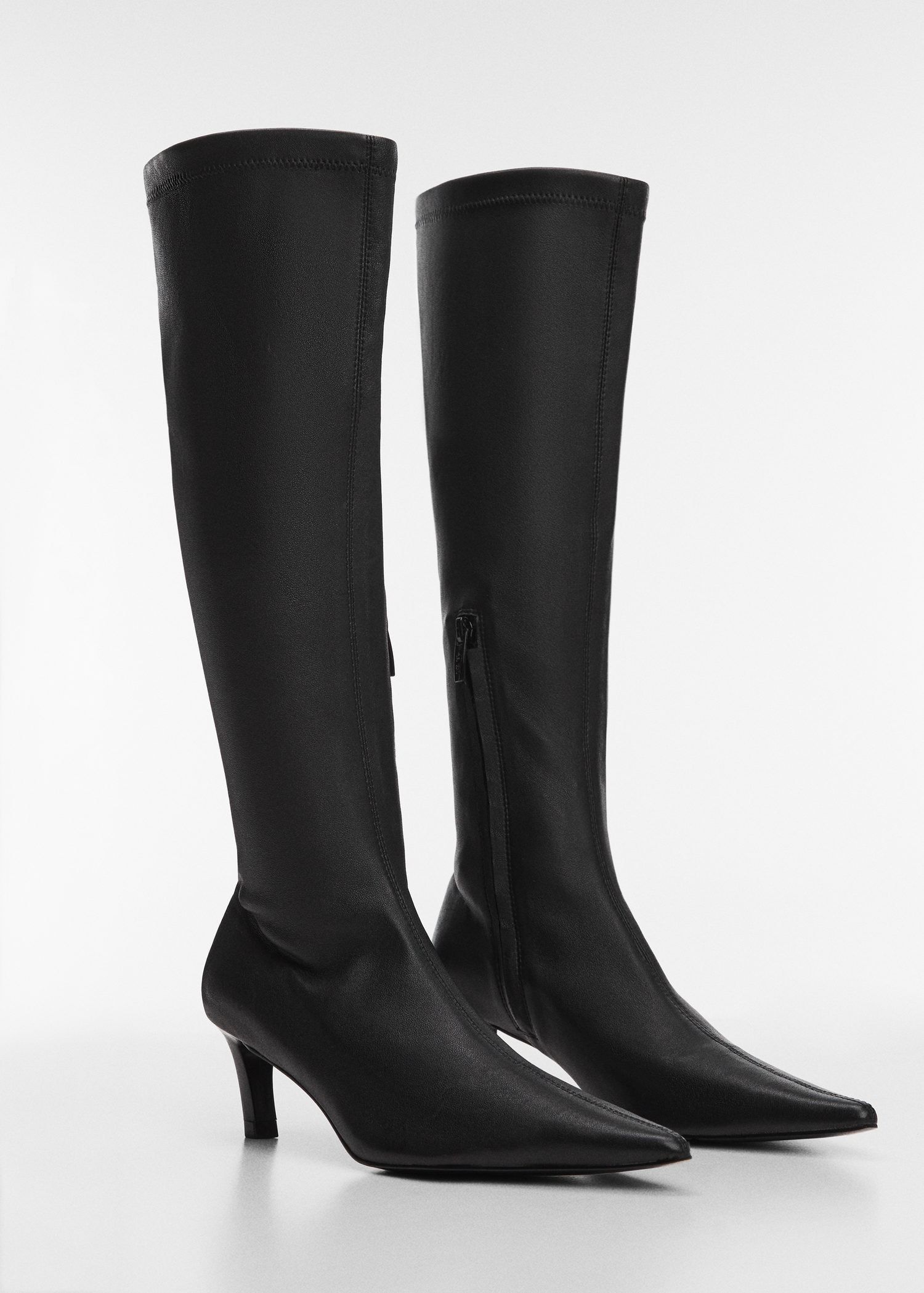 black boots women