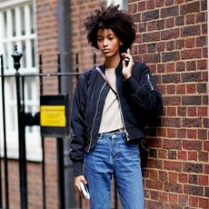 styling-bomber-jackets-239193-1508278273667-square