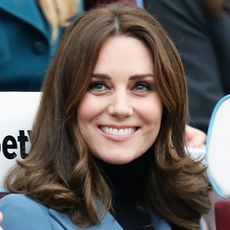 kate-middleton-pregnancy-outfit-coach-core-event-239256-1508340784577-square