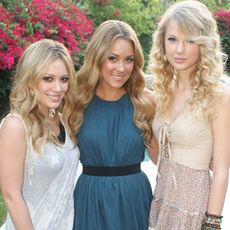 taylor-swift-lauren-conrad-us-weekly-cover-239465-1508451239826-square