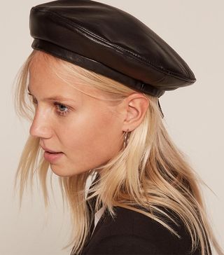 Dorfman Pacific + Lamb Skin Beret