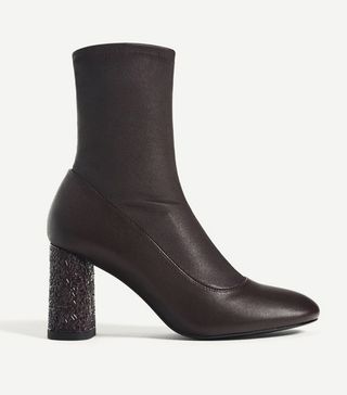 Uterqüe + Burgundy Elastic Ankle Boots