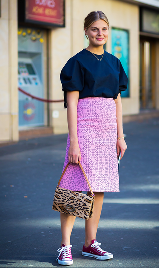 how-to-wear-a-pencil-skirt-240825-1509641473744-image