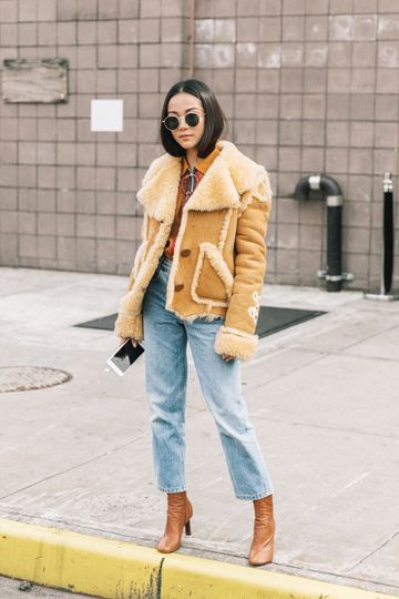 25 New Ways to Wear Mom Jeans | Who What Wear