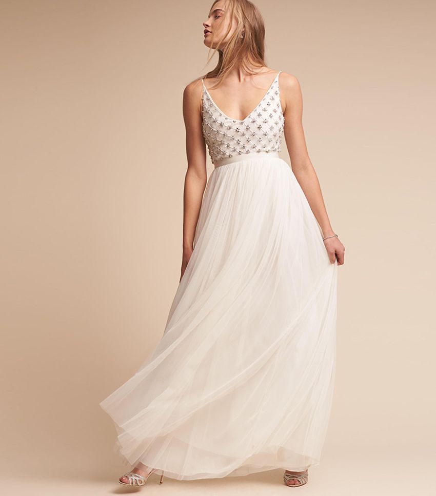 18 Beautiful Destination Wedding Dresses | Who What Wear