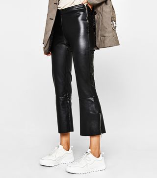 how-to-wear-leather-pants-241232-1510019120205-image