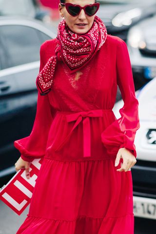 all-red-outfits-241251-1510021092344-image