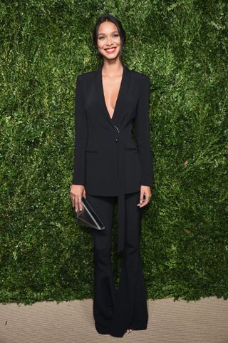 anna-wintour-cfda-vogue-fashion-fund-awards-style-roundup-241270-1510072077818-main