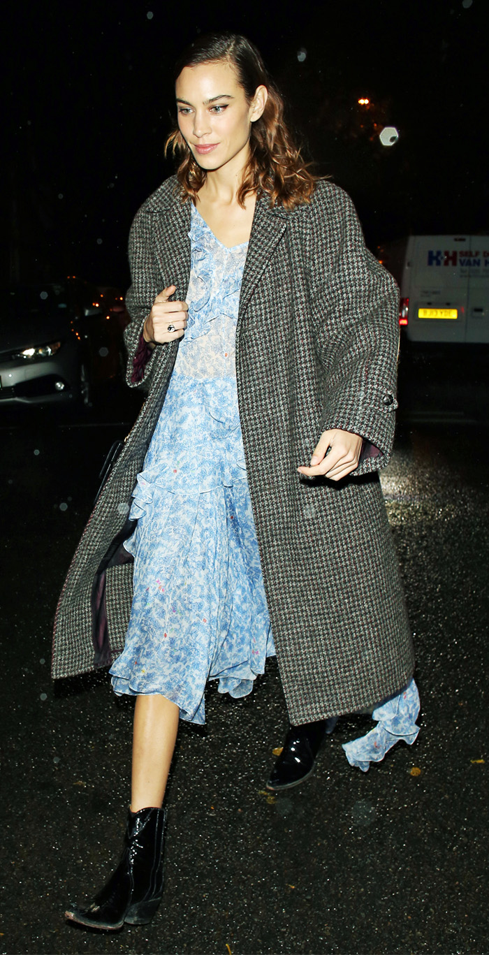 alexa-chung-party-outfit-241393-1510135640237-image