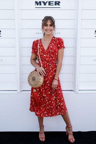 kennedy-ladies-oaks-day-celebrity-fashion-2017-241491-1510198220267-main