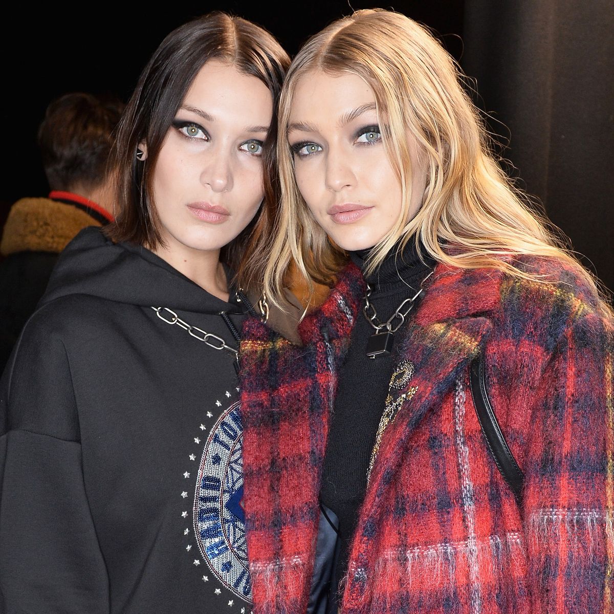 Gigi and Bella Hadid's Lookalike Model Cousin | Who What Wear