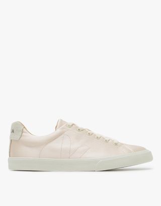 Veja + Esplar Bastille in Silk Quartz