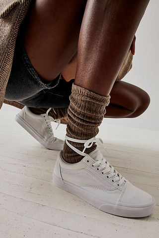 Best White Sneakers for Women - Leather & Canvas Sneakers