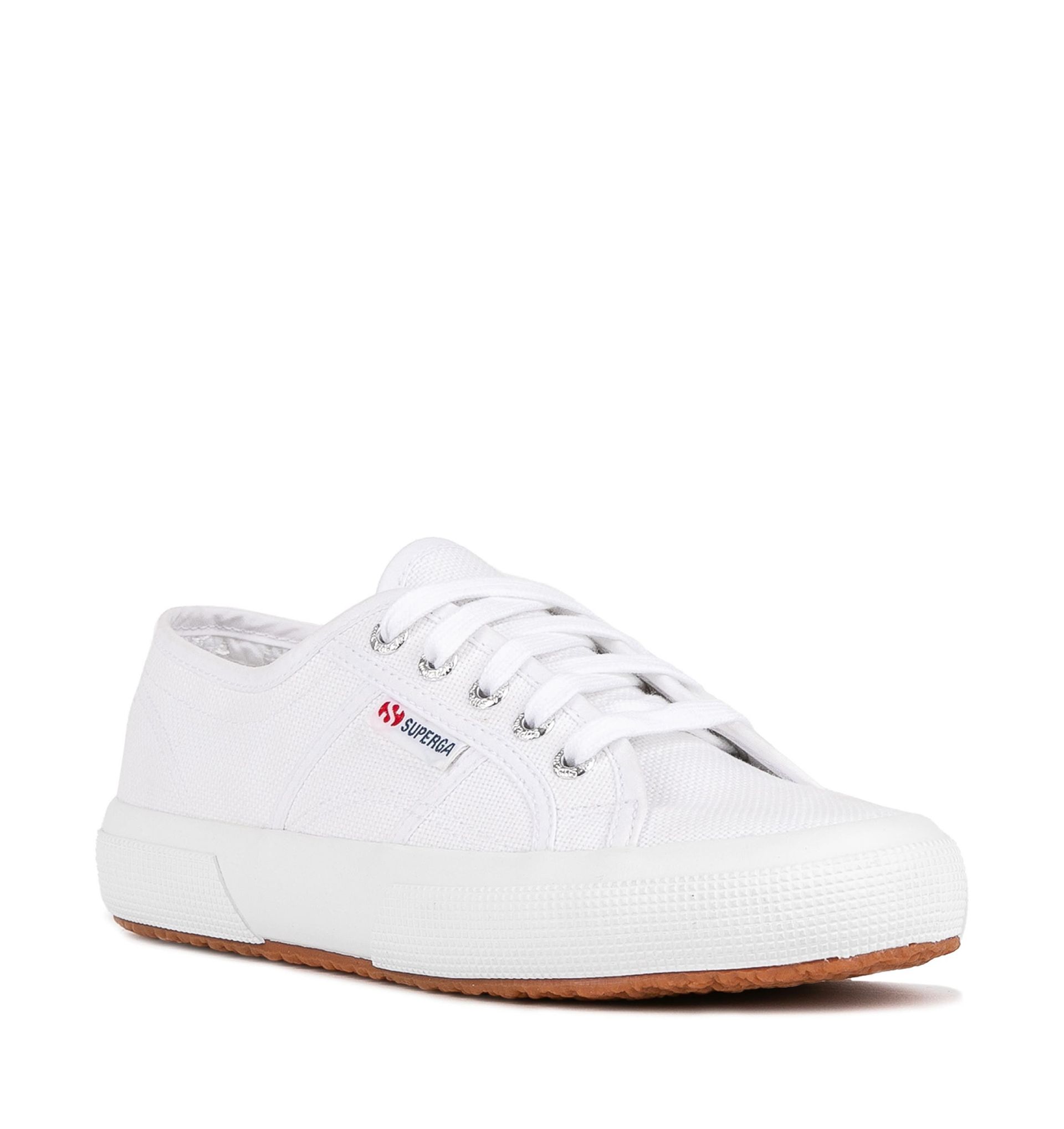 The 23 Best White Sneakers for Women in 2024, Reviewed by Editors | Who ...