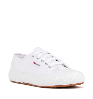 10 of Our Favorite White Sneakers for Women This Summer