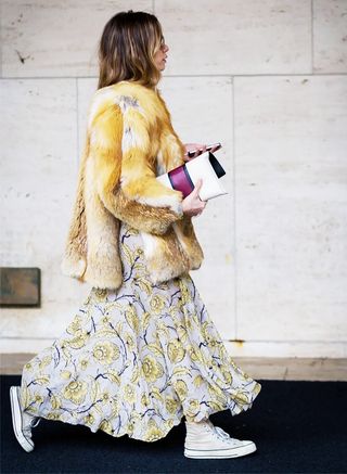 5-ways-to-wear-maxi-dresses-this-winter-2513892