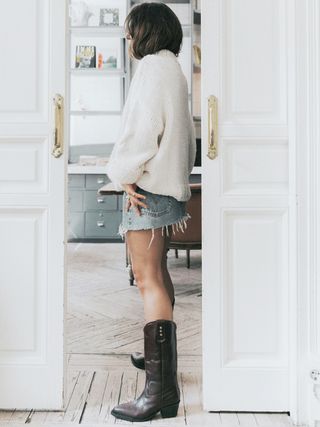 cowboy-boot-trend-242357-1510861166476-image