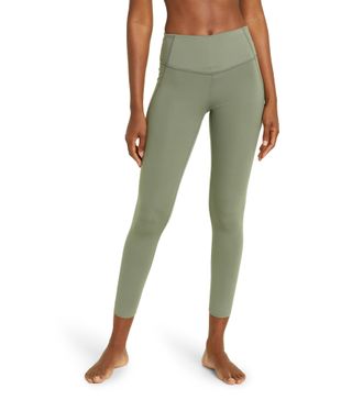 Zella + High Waist Studio Lite Pocket 7/8 Leggings