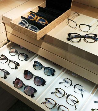 best-glasses-brands-243968-1512487644484-main