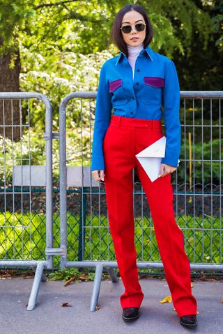 2018-fashion-trend-bold-color-244049-1512513828735-image