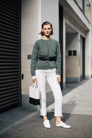 sweater-outfit-ideas-244136-1547427294787-main