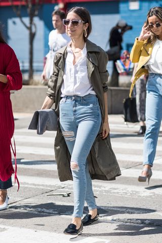 what-trend-to-wear-with-skinny-jeans-244342-1512684871689-image