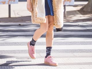 wait-when-did-everyone-stop-wearing-these-sneakers-2549578
