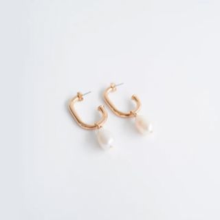 Zara + Natural Pearl Hoop Earrings