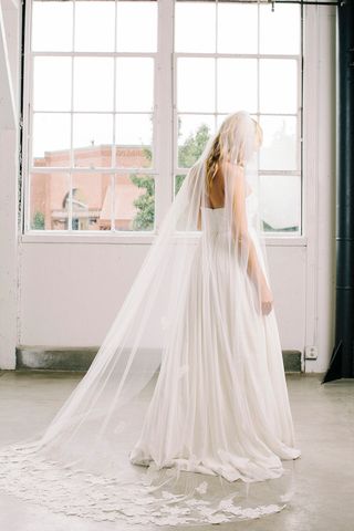 wedding-veil-styles-244903-1513188961481-image