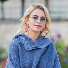 the-perfect-coat-this-german-fashion-blogger-cant-stop-wearing-245318-square