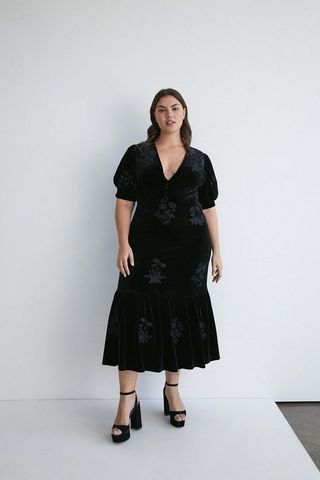 Warehouse + Plus Size Embroidered Velvet Midi Dress
