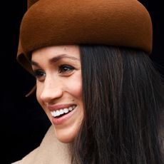 meghan-markle-christmas-day-outfit-245535-1514210719451-square