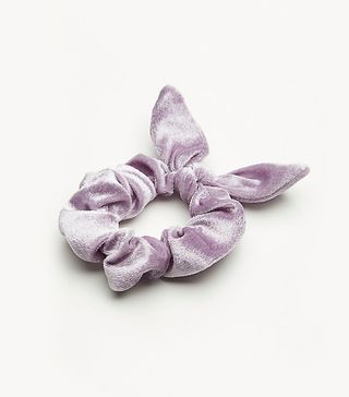 Free People + Knotted Velvet Scrunchie