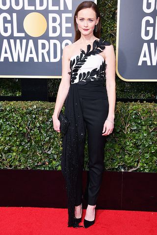 golden-globes-fashion-2018-245812-1515398593427-image