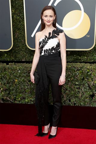 golden-globes-red-carpet-2018-245957-1515367222432-main