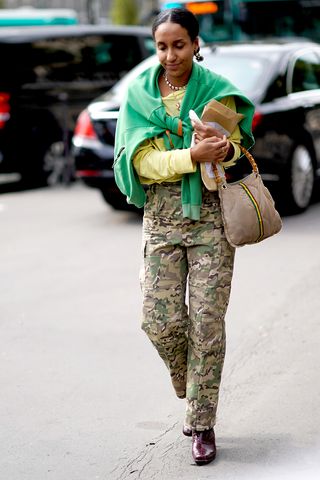 how-to-wear-camouflage-246183-1515525178977-image