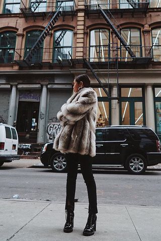 cold-weather-blogger-outfit-ideas-246334-1515538426826-image