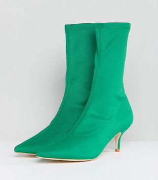 Raid + Green Sock Boots