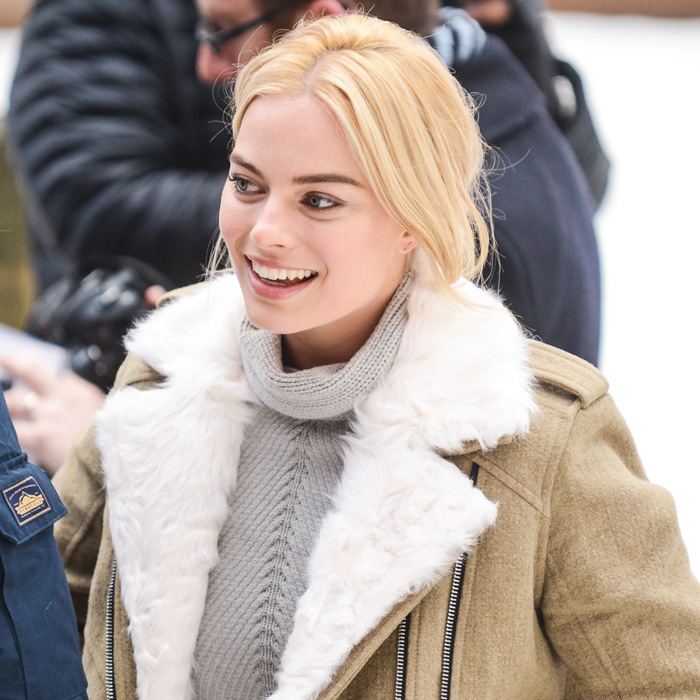 margot-robbie-honeymoon-story-ellen-degeneres-246458-1515627329537-square