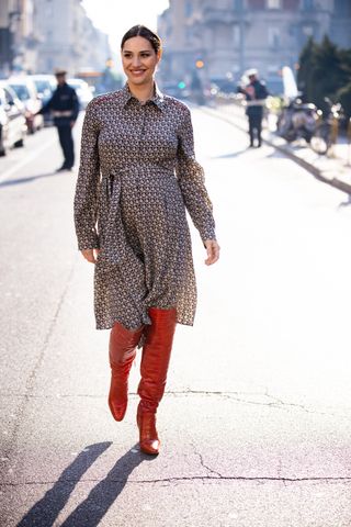how-wear-red-boots-outfits-246527-1607035238330-main