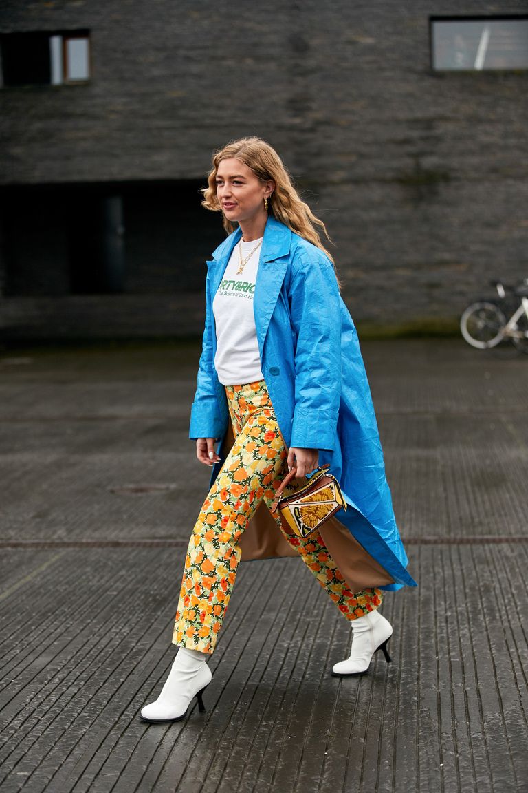 how to wear cropped pants with booties